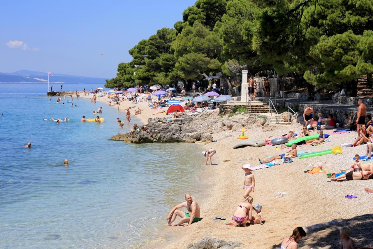 Apartments With A Parking Space Brela, Makarska - 789 Екстериор снимка