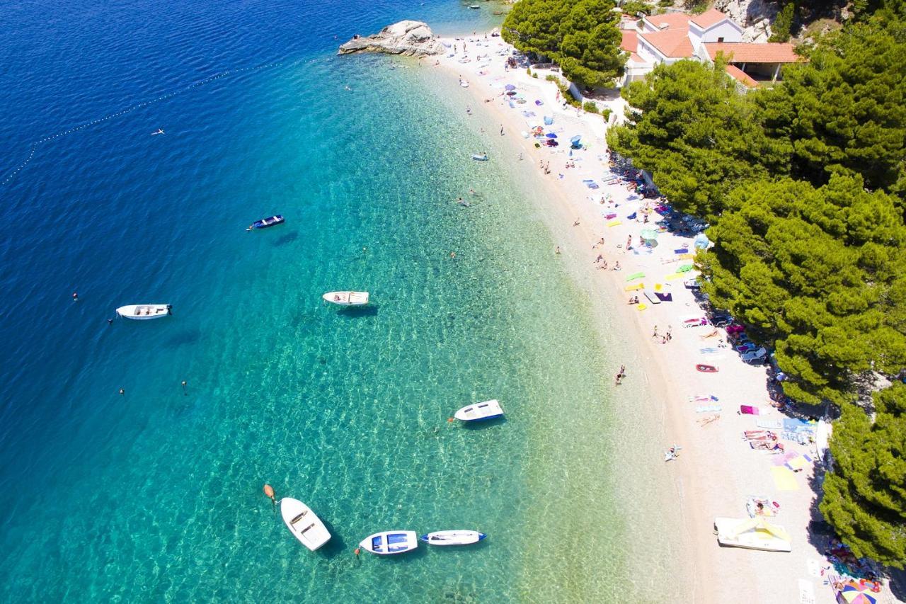 Apartments With A Parking Space Brela, Makarska - 789 Екстериор снимка