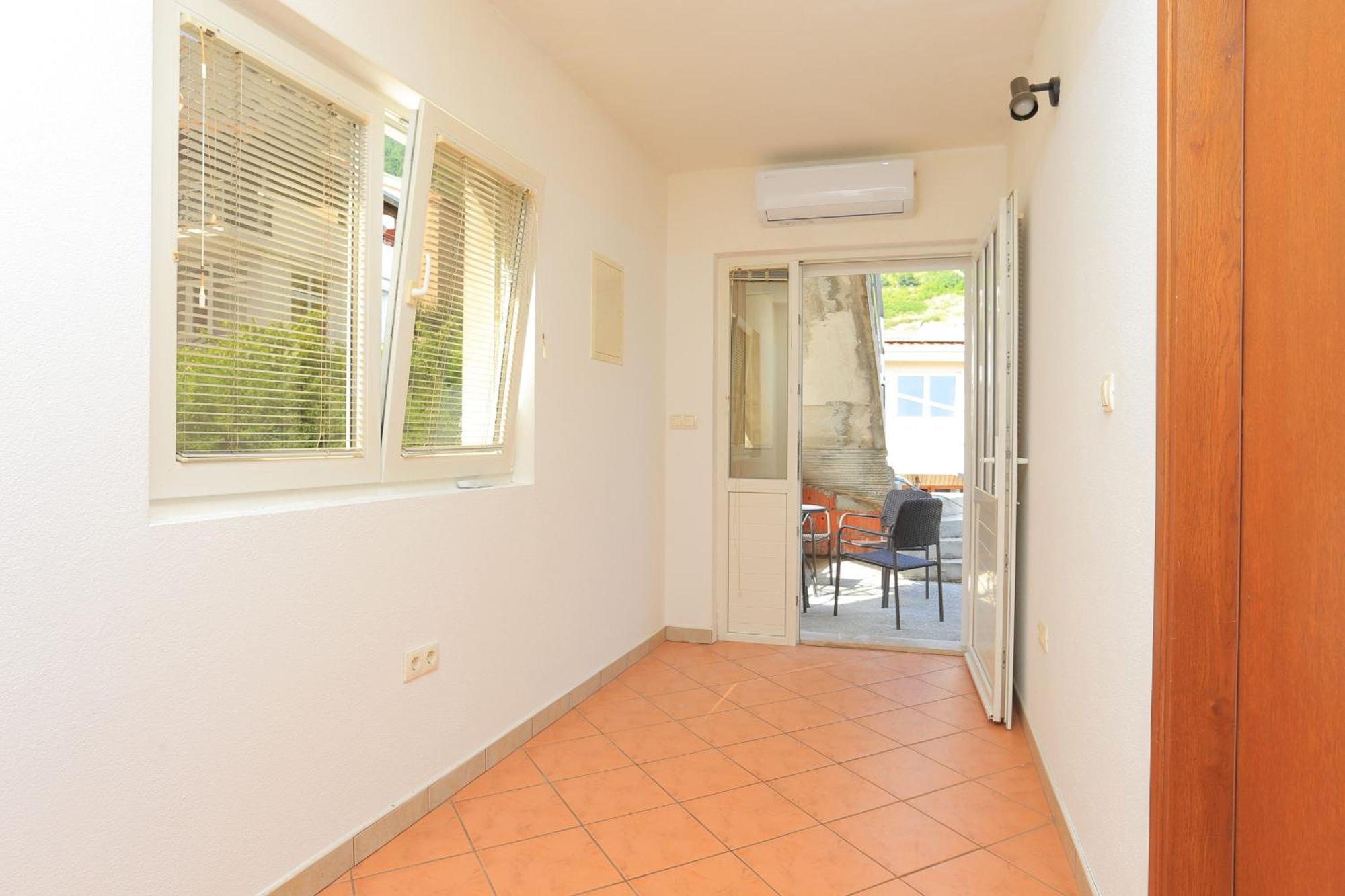 Apartments With A Parking Space Brela, Makarska - 789 Екстериор снимка