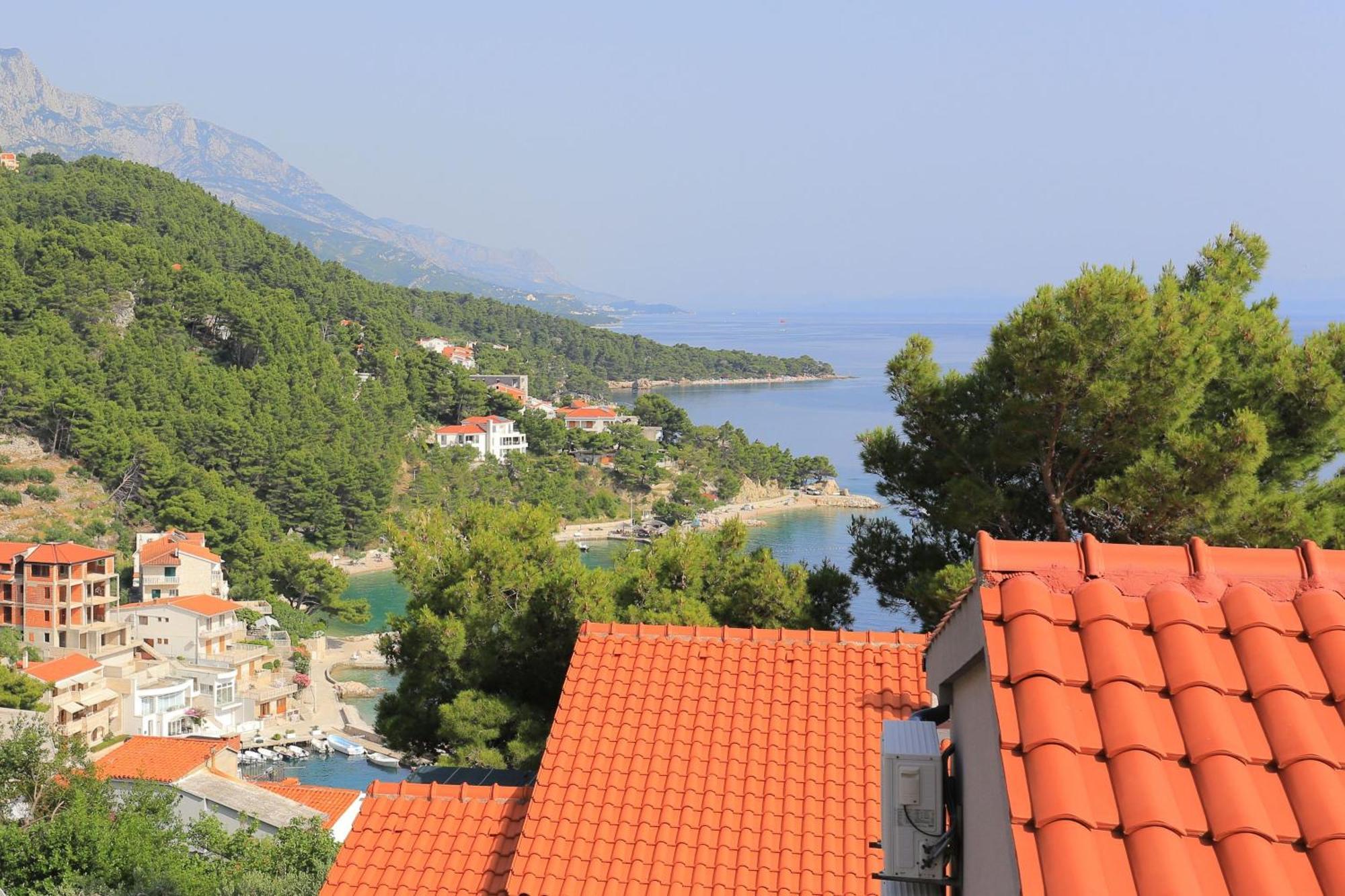 Apartments With A Parking Space Brela, Makarska - 789 Екстериор снимка